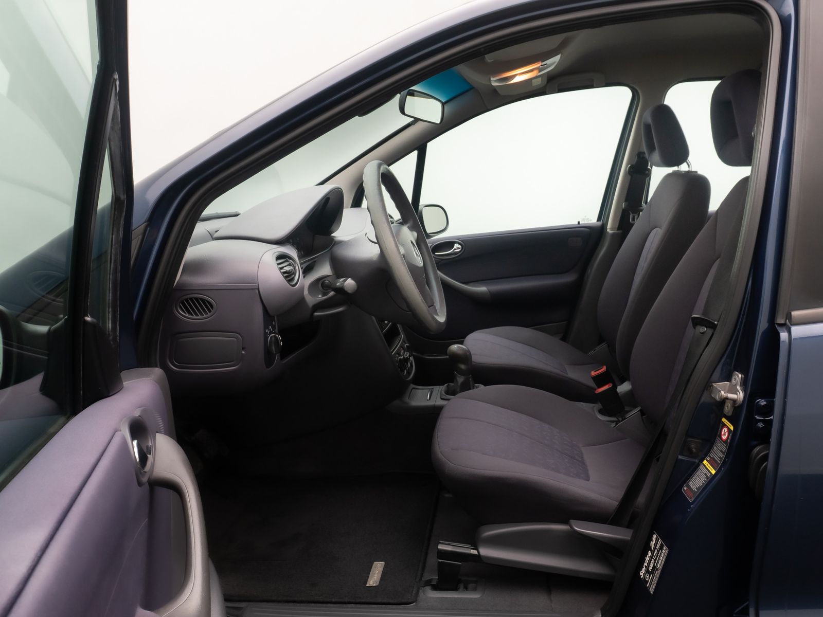 Fahrzeugabbildung Mercedes-Benz A 160 PDC Regensensor KomfortPaket