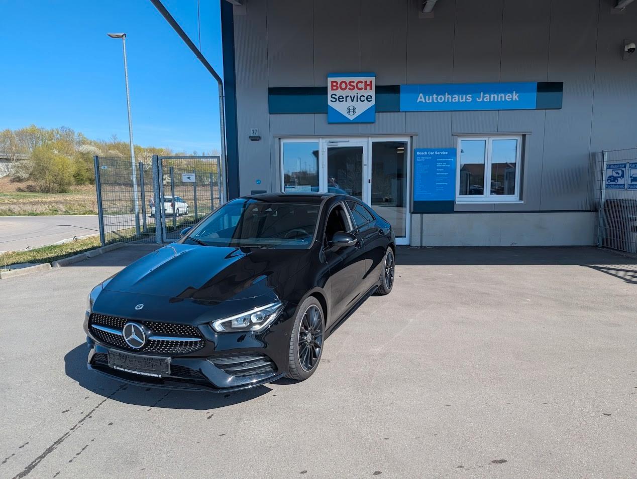 Mercedes-Benz CLA 180 AMG Line ,Night Paket,19 Zoll, Navi ,LED