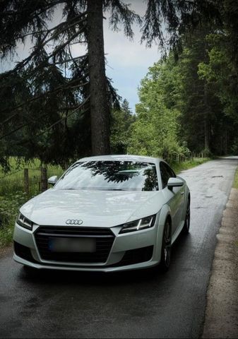 AUDI TT Coupe 2.0 TFSI S tronic Quattro -
