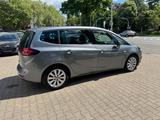 Opel Zafira Tourer*2.0 CDTI*7-Sitzer*Pano*Kam*Spur* - Opel Zafira Tourer mit Diesel-Antrieb