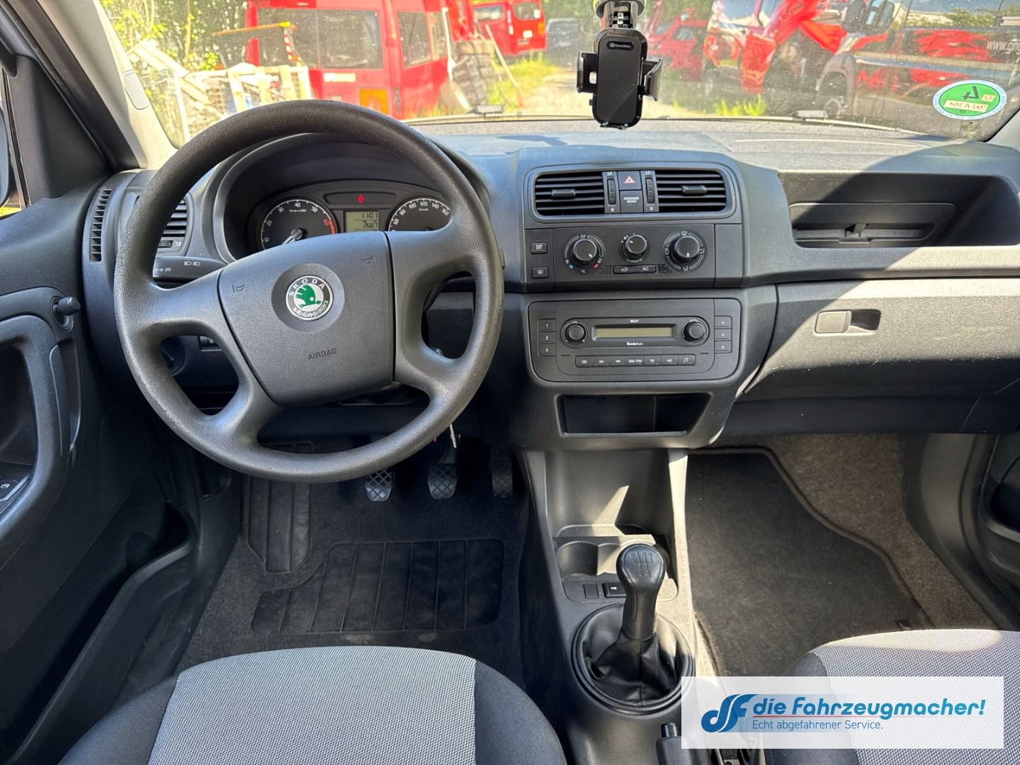 Fahrzeugabbildung SKODA Roomster Plus Edition 1.2 12V HTP *MOTORSCHADEN
