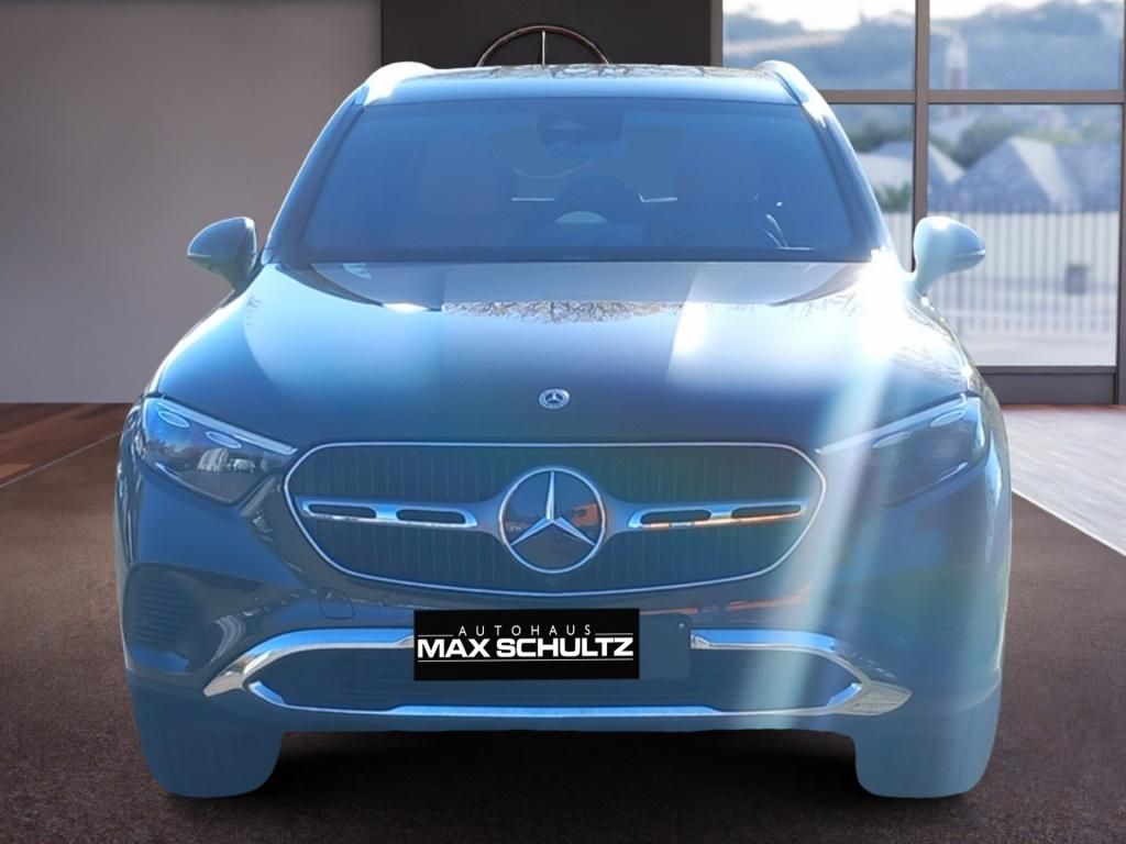 Fahrzeugabbildung Mercedes-Benz GLC 300 e 4MATIC Nav*AHK*PDC*SpurH*Digital Light