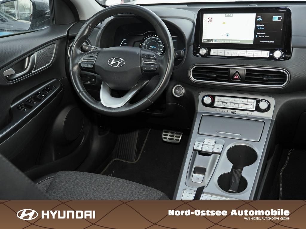 Fahrzeugabbildung Hyundai KONA EV Advantage ACC AUT Kam. KlimaA LM Navi