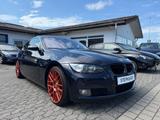 BMW 330 Baureihe 3 Coupe 330i xDrive - BMW 330 aus 2007: Coupé