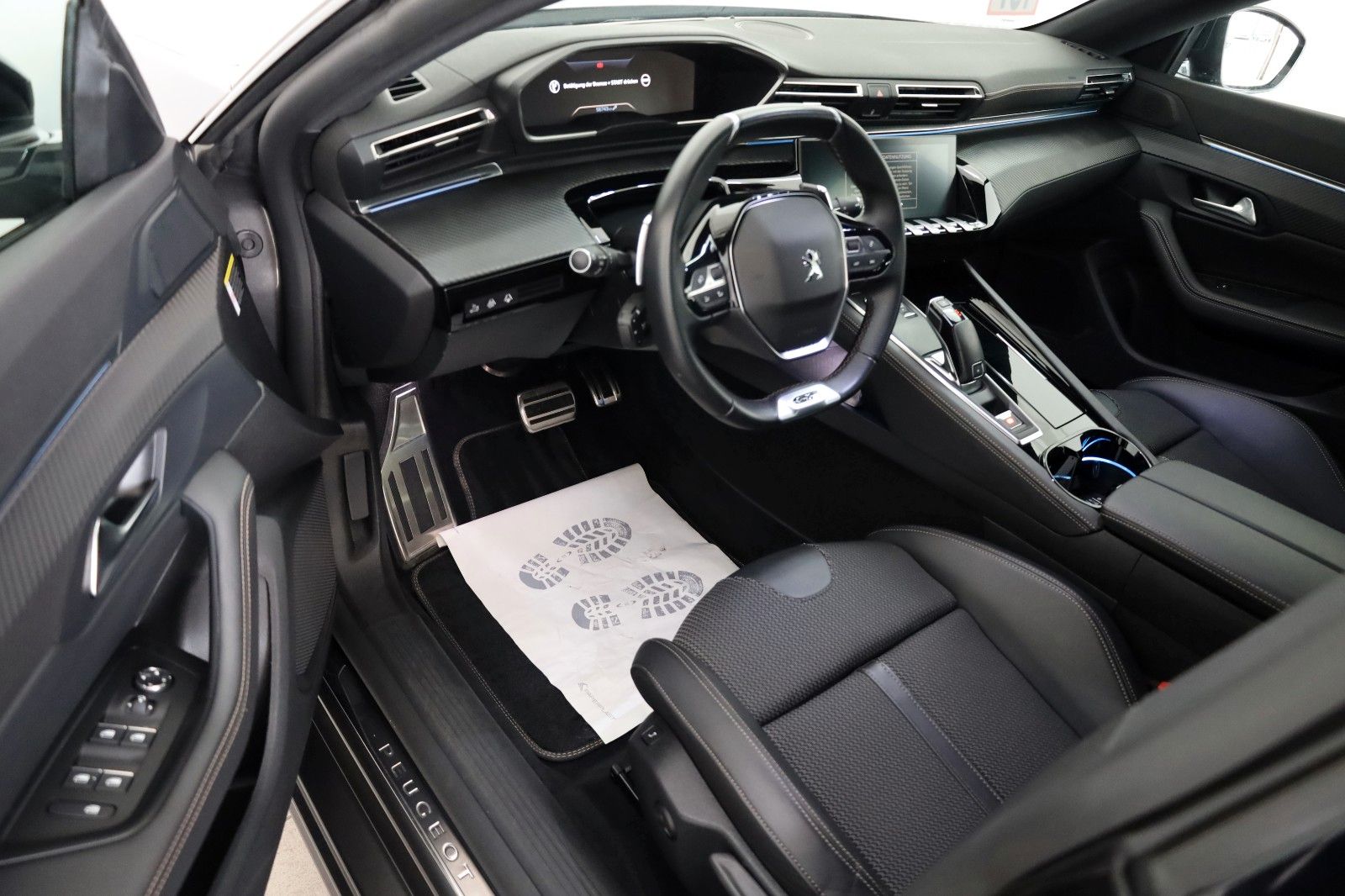 Fahrzeugabbildung Peugeot 508 SW GT TLeder,Navi,ACC,360°,CarPlay,City-Pak.