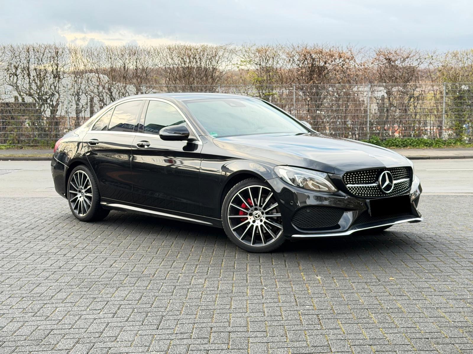 Mercedes-Benz C 220 d BlueTec AMG Line LED-Leder-Navi-PDC-SHZ-