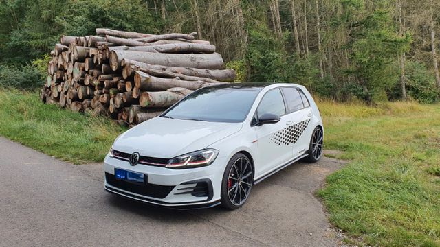 Volkswagen Golf VII GTI TCR 2.0 TSI 290PS