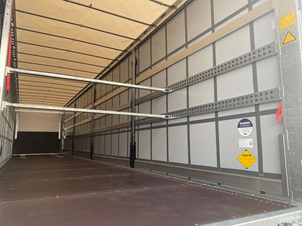 Fahrzeugabbildung Schmitz Cargobull SCS 24/L Speed Curtain