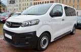 Opel Vivaro Kombi Klima 9 Sitze 1. Hand Tüv 05/2027 - gebrauchte Opel Vivaro aus dem Jahr 2022