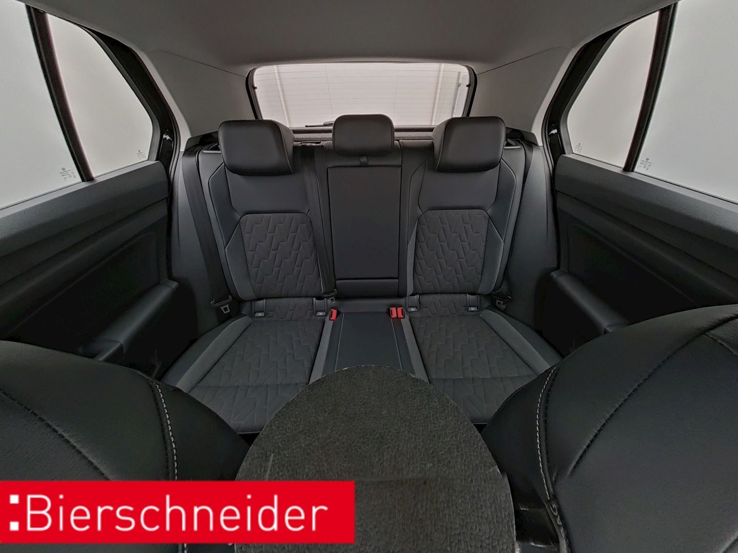 Volkswagen Golf - Bild 9