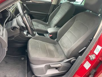 Volkswagen Tiguan - 8