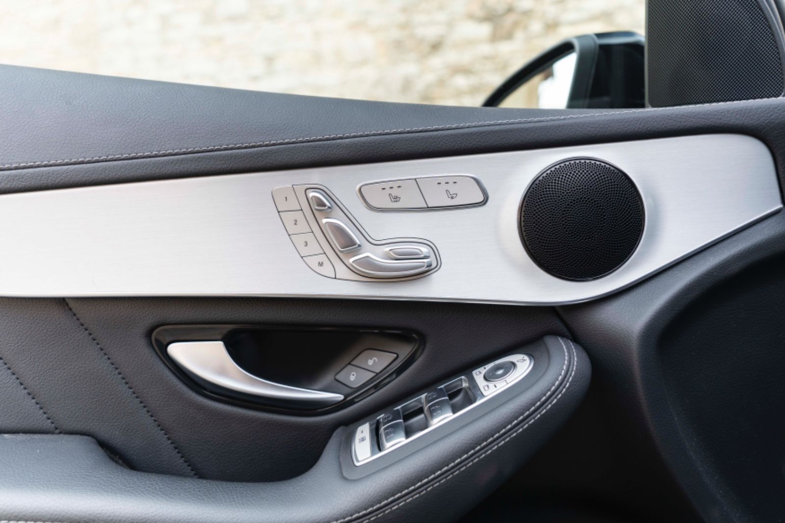 Fahrzeugabbildung Mercedes-Benz GLC 43 4MATIC AMG Head Up ACC 360 Pano Led Navi