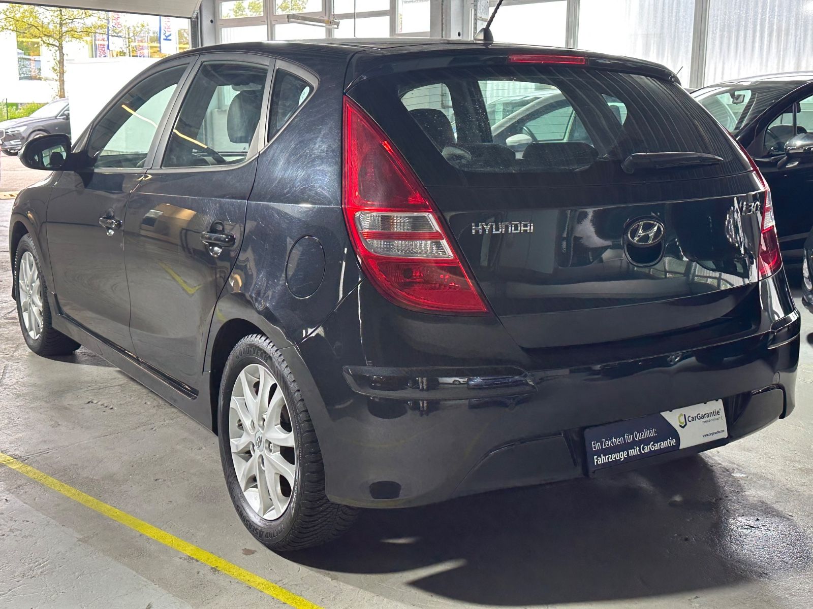 i30 1.4 Edition Plus*SHZ*MFL*PDC*ALU*50TKM