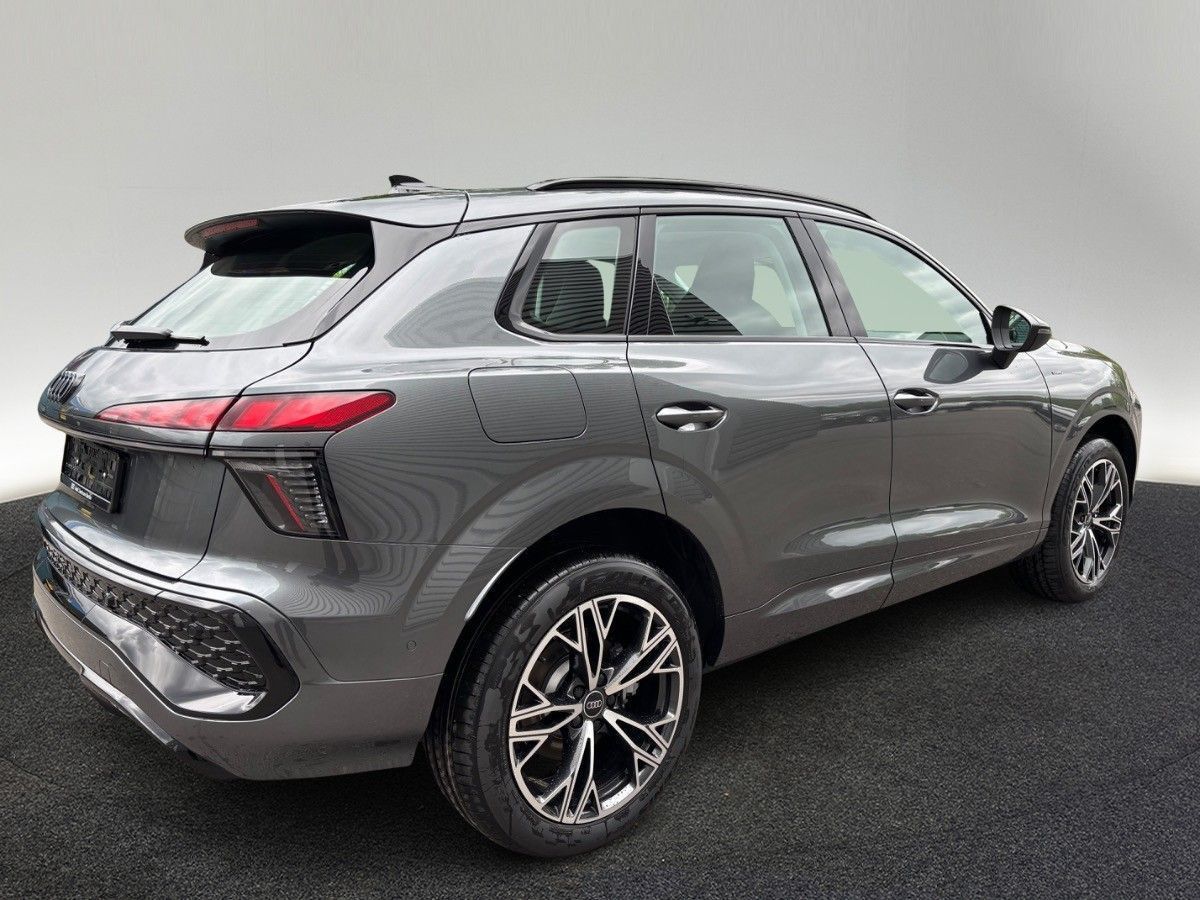 Audi Q3 e-hybrid S tronic foto 11