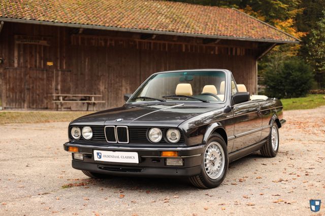 BMW 325i Cabriolet E30 - Viel Erneuert!