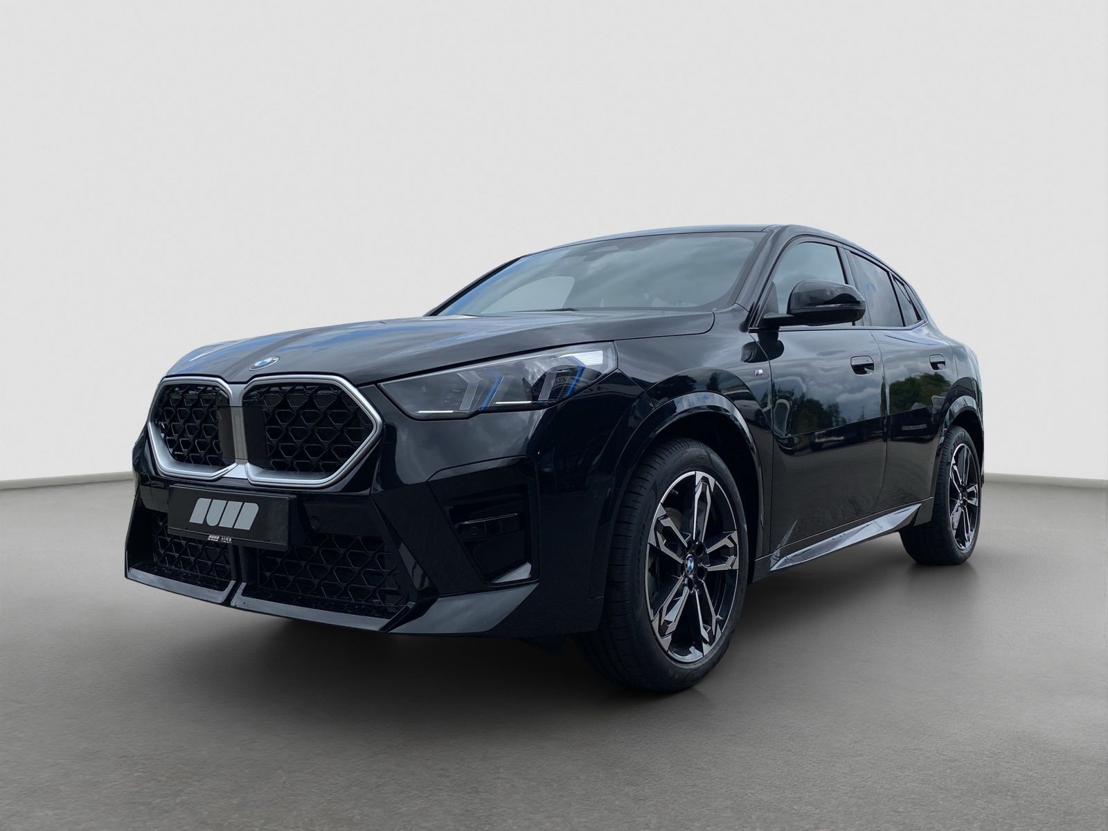 BMW X2 xDrive20d (M-Sport Navi LED AHK HUD Shz PDC) imagem 2