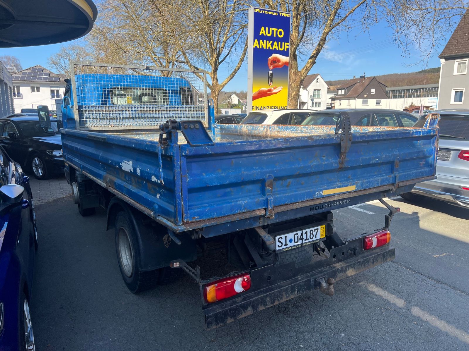 Fahrzeugabbildung Mitsubishi Canter