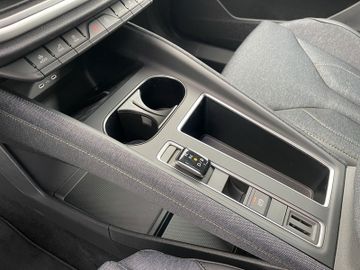 Skoda Elroq 60 *0,25%*2xPDC*4xSHZ*AHK*LED*STHZ*WÄPU*