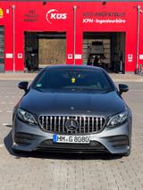 Mercedes-Benz E220d Coupé AMG Panorama Burmester 360°