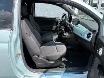Fahrzeugabbildung Fiat 500C DolceVita Navi DAB Temp. Klimaaut. TZ uvm.