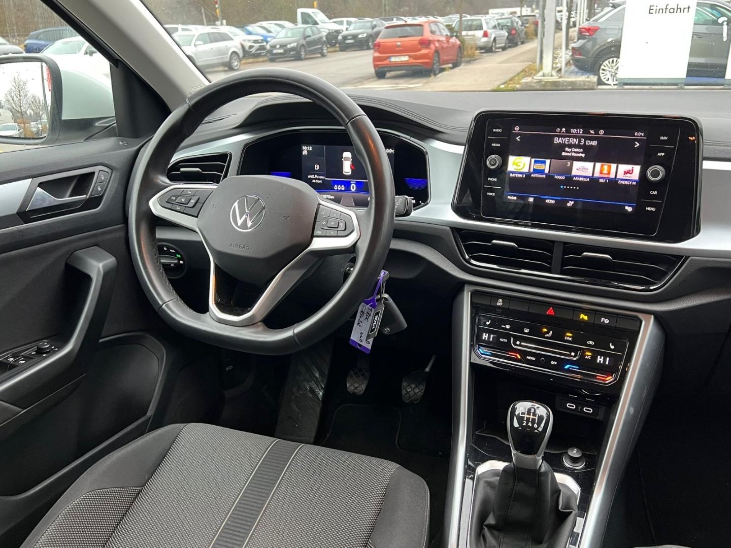 Volkswagen T-Roc 1.0TSI Life - NAVI*KAMERA*StHzg*ACC*APP!!!