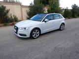 Audi A3 SPB 1.6 TDI Ambiente - Audi A3 mit Diesel-Antrieb: Kombi, 1.6