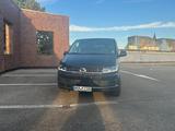 Volkswagen T6 Multivan - Volkswagen T6 Multivan Gebrauchtwagen in Mülheim (Ruhr)