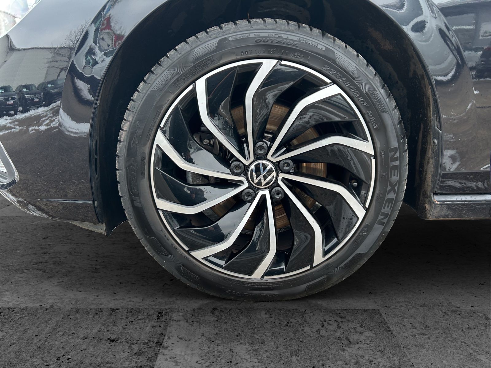 Fahrzeugabbildung Volkswagen Golf VIII Variant TSI Style DSG 4M Matrix Navi A