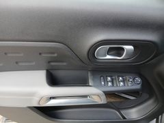 C5 Aircross Plug-In-Hybrid 225 C-Series C5 Aircross Plug-In-Hybrid 225 C-Series