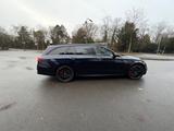 Mercedes-Benz E 63 AMG Mercedes-AMG E 63 S 4MATIC+ T Autom... - blaue Mercedes-Benz E 63 AMG