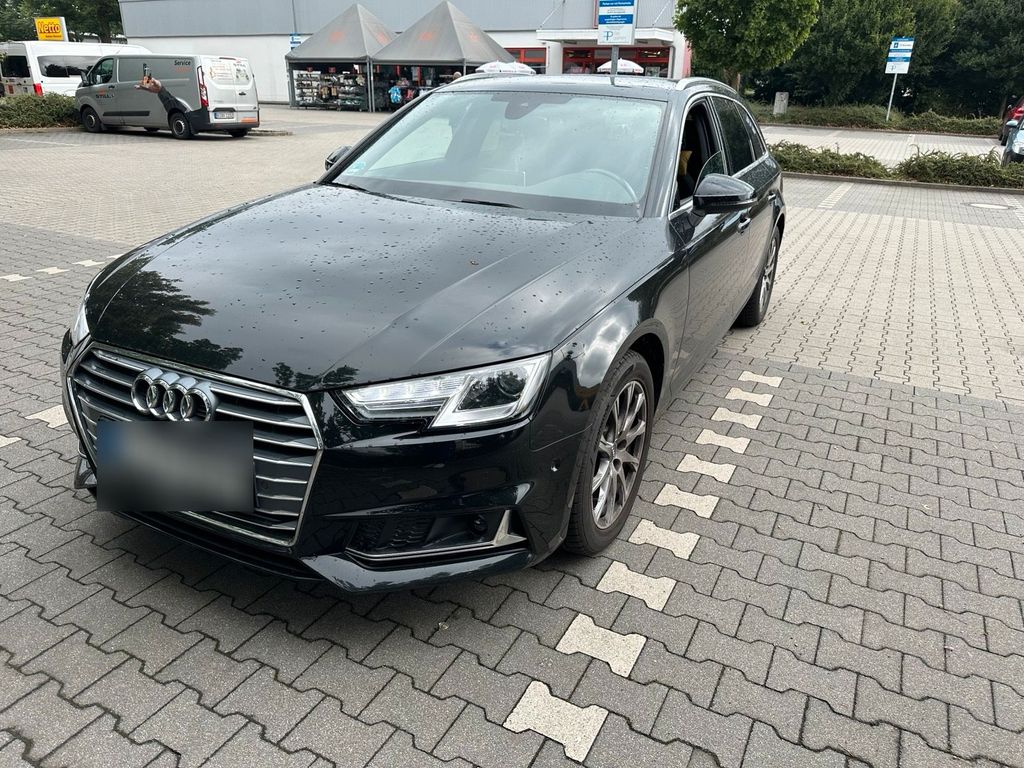 Image of Audi A4