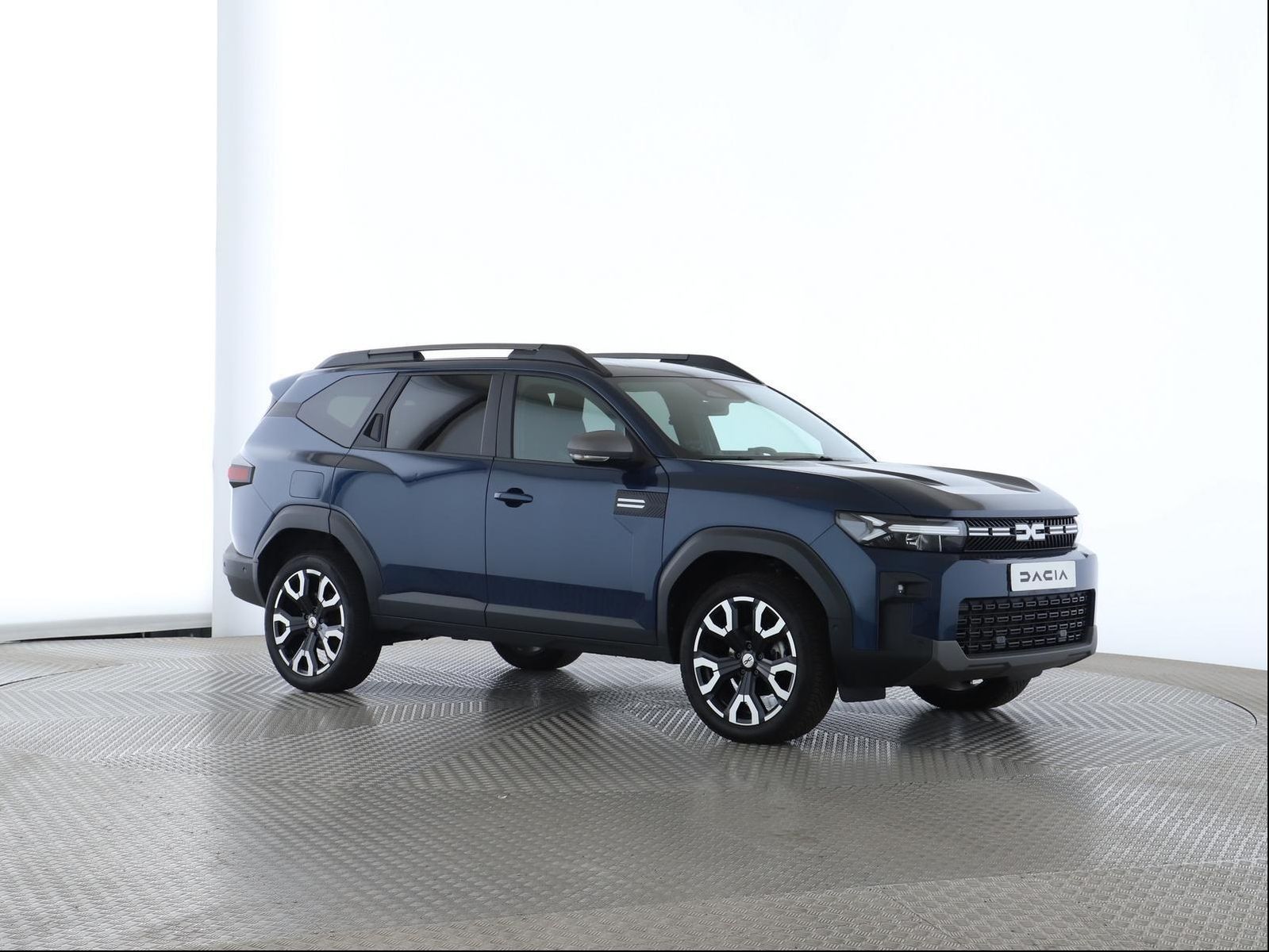 Fahrzeugabbildung Dacia Bigster Hybrid 155 Journey