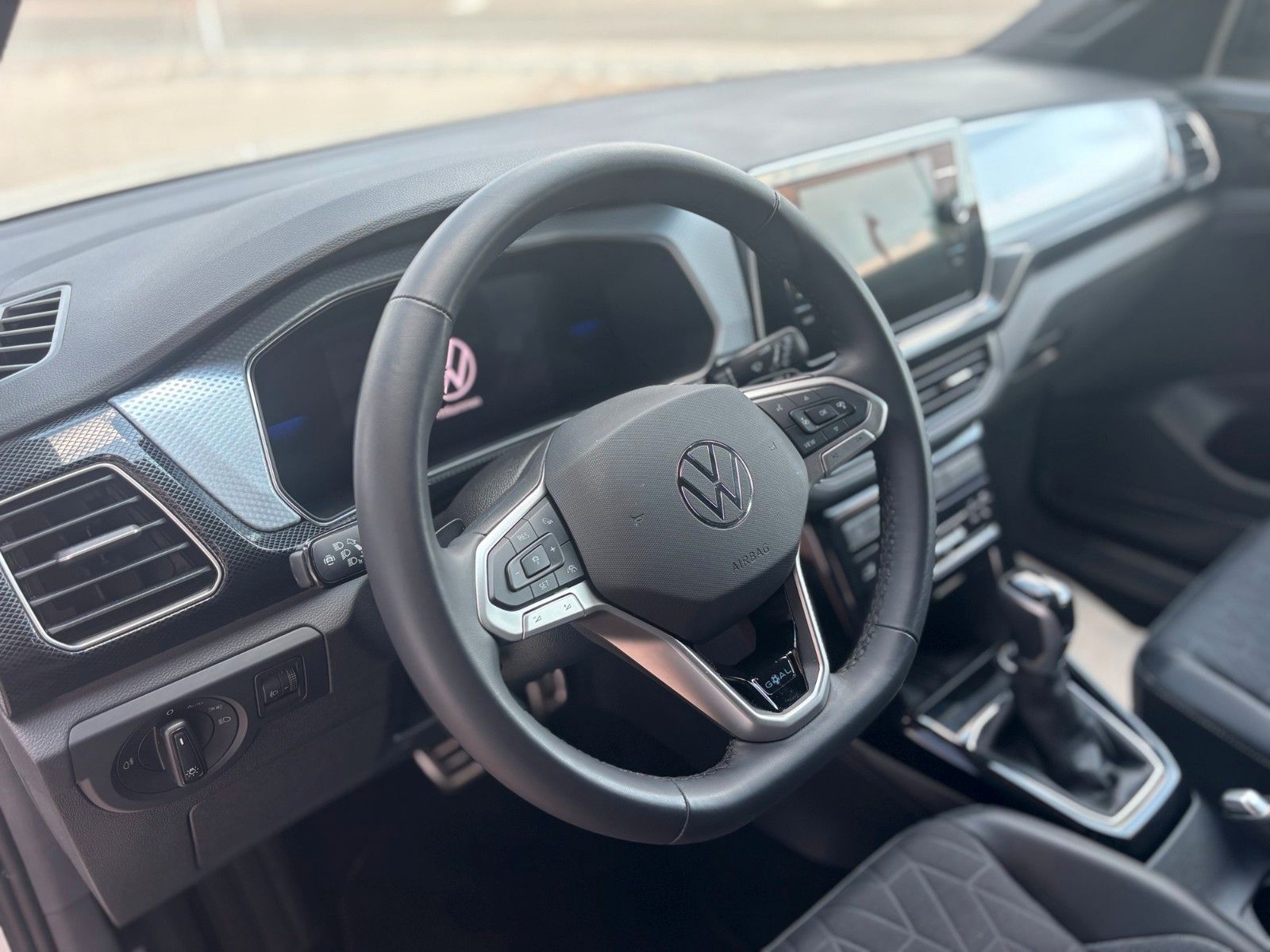 Fahrzeugabbildung Volkswagen T-Cross 1.0 TSI 85 kW Goal