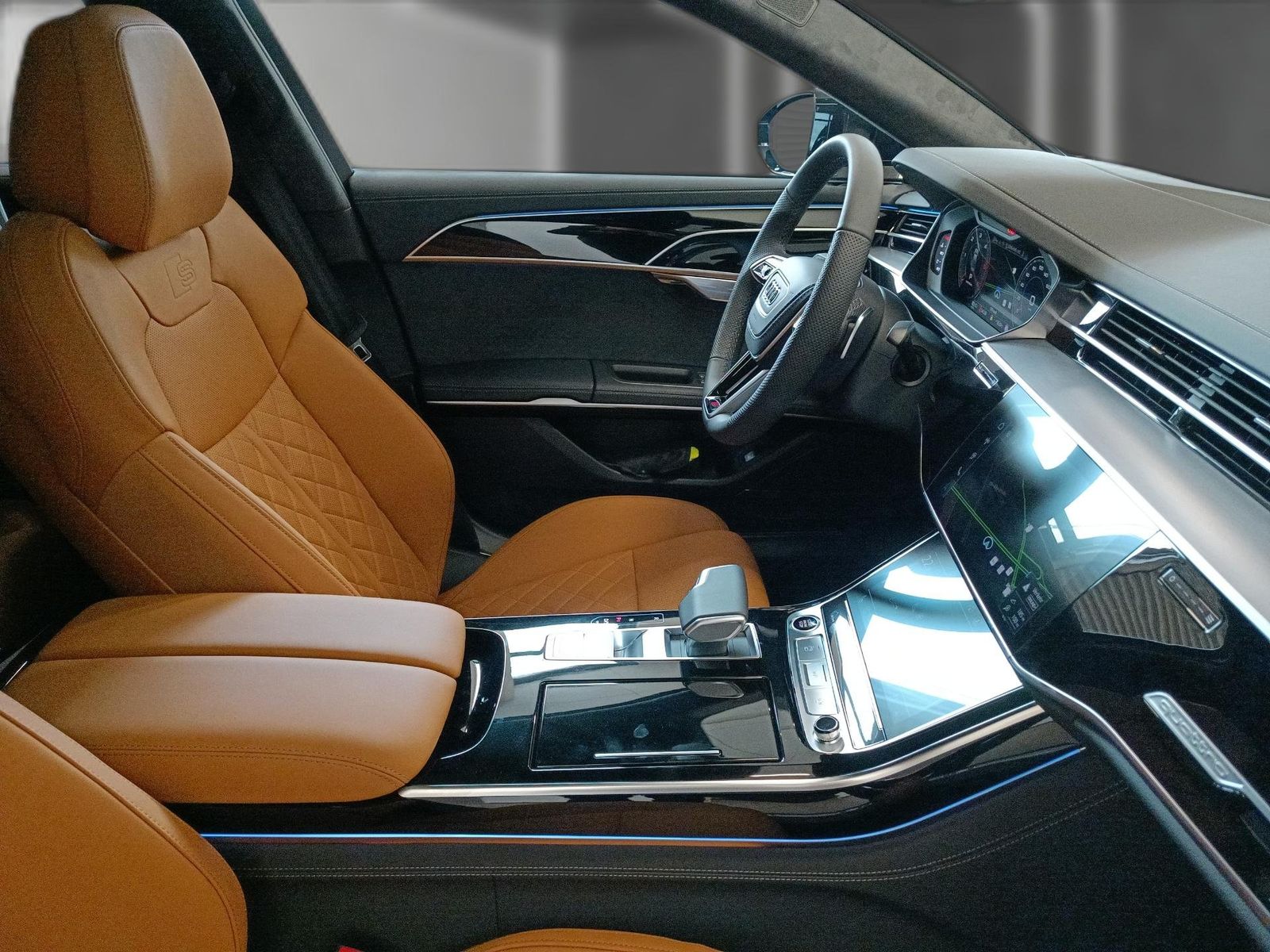 Audi A8 - Bild 14