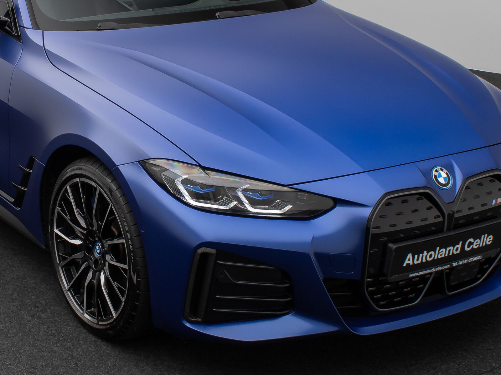 Fahrzeugabbildung BMW i4 M50 Gran Coupé Glasdach Laser 360°HUD DAB H/K