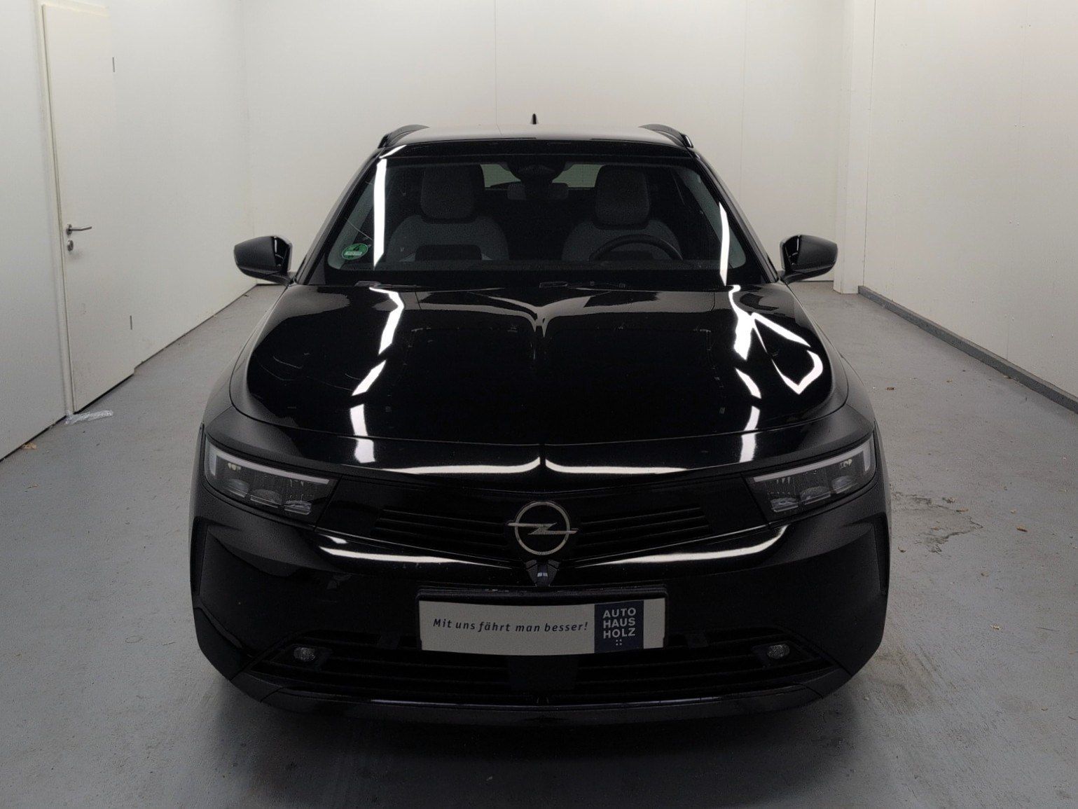 OPEL Astra Sports Tourer 1.2 Turbo Business Edition – Bild 6
