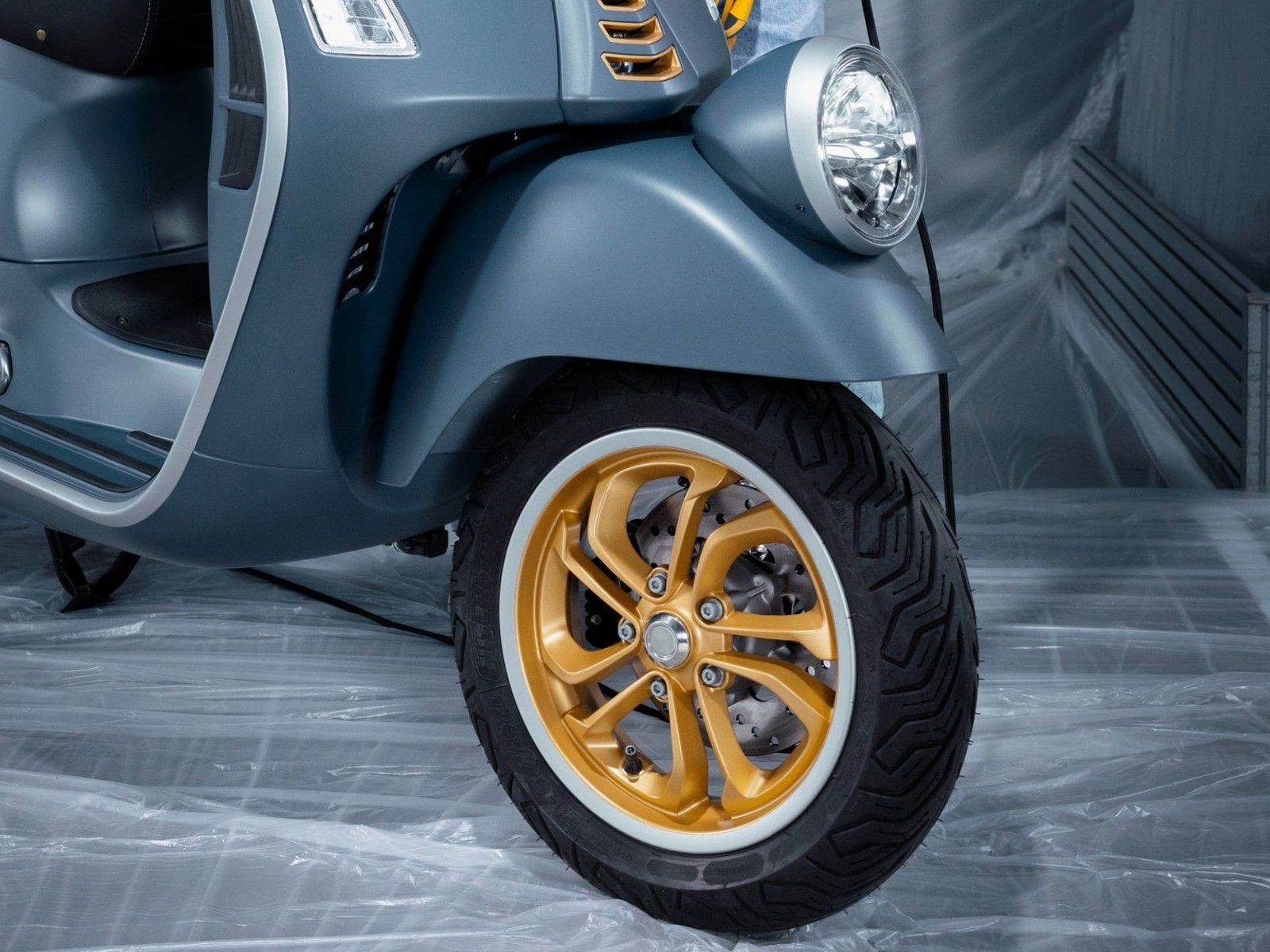Fahrzeugabbildung Vespa GTV 310 OFFICINA