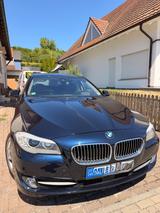 BMW 535d Luxury - blaue BMW 535