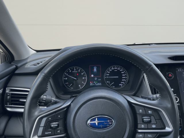 Subaru OUTBACK Platinum 2.5+ACC+SD+St.Hzg.+Folie+LED