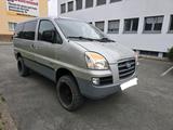 Hyundai Hyndai H-1 Starex 4x4 Allrad 2.5 CRDi TÜV ... - Hyundai H-1 Starex von privat