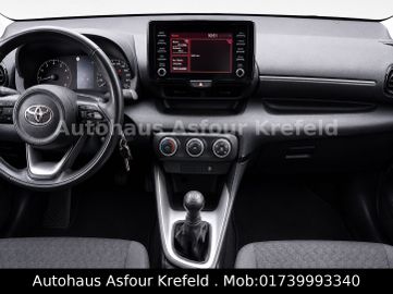 Toyota Yaris - 9