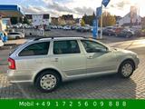 Skoda Octavia Combi 1,6 TDI Family Tempomat - Skoda Octavia aus 2012 mit Diesel-Antrieb: Kombi, 1.6