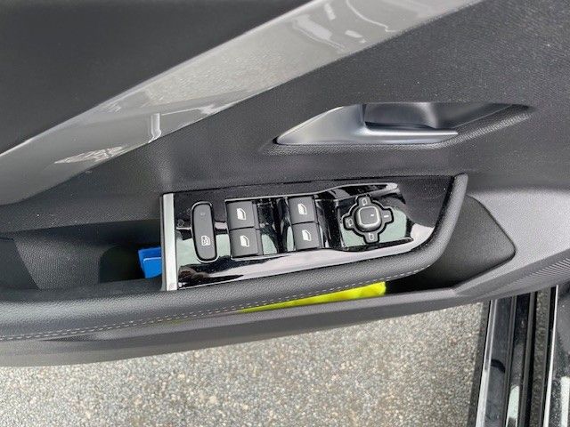 Fahrzeugabbildung Opel Astra L 1.2 Turbo AT GS Line
