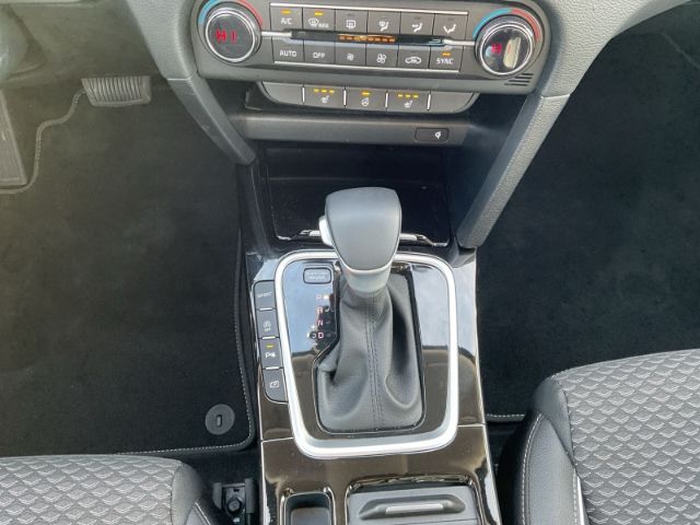 Fahrzeugabbildung Kia XCeed SPIRIT 1.5 T-GDI *XCLUSIVE-PAKET*NAVIGATIO