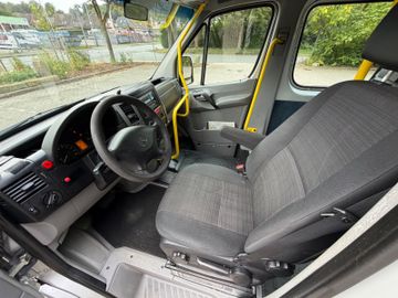 Mercedes Sprinter - 11