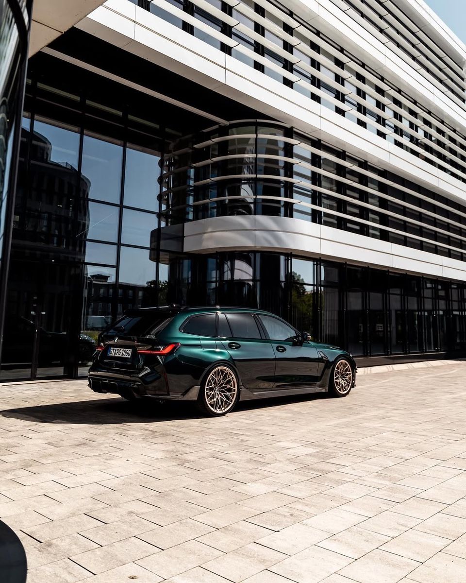 BMW M3 Competion M xDrive Touring |  1/1 | Infinitas