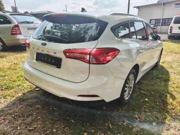 Ford Focus - 2