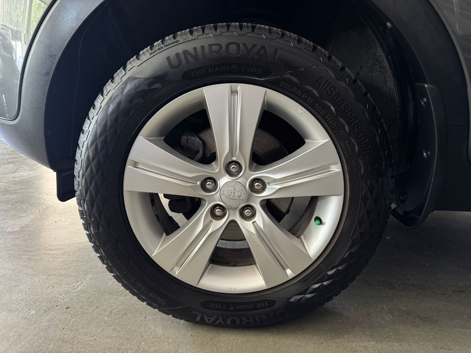 Kia Sportage 2.0 VISION 4WD AUTOMATIK UNFALLFREI 1H