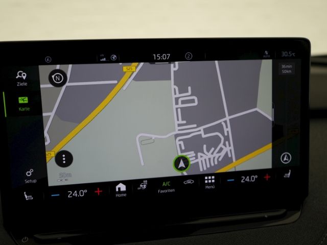 ENYAQ iV 80+ANHÄNGERKUPPLUNG+NAVI+RÜCKFAHRKAMERA