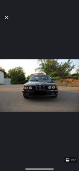 BMW 7 e32 730i - BMW 730: 730i E32